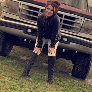 Meet your Posher, Tasha